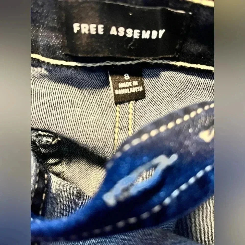 Free Assembly Denim Bibb Overalls Jeans Women's Size 8 - Picture 2 of 3